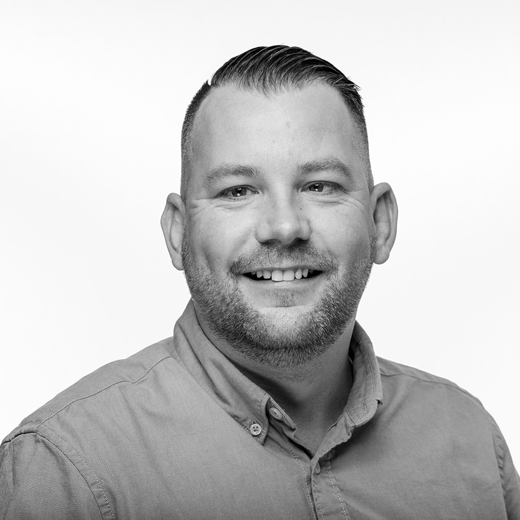 IT Consultant Mikel Warbie